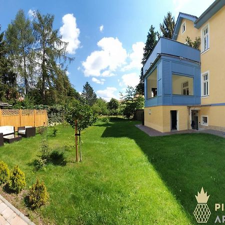 Pineapple Apartments Dresdner Heide Mit Garten Dresden Dış mekan fotoğraf